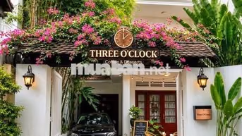 Biệt thự hai mặt tiền Hoa Lan Phú Nhuận, trệt lầu sân thượng + sân 