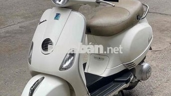 Piaggio Vespa LX 125 Trắng tiết kiệm xăng