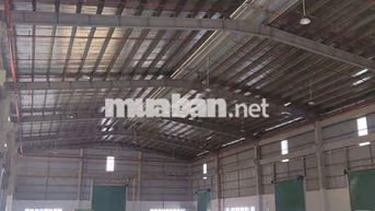 xưởng 2.800 m² giá 3,3$/ m² trong KCN ĐỨC HÒA LONG An