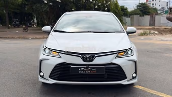 Toyota Corolla Altis 1.8V 2023
