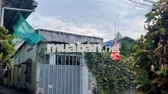nhà cấp 4- đất 121 m thỏi cư 100%
