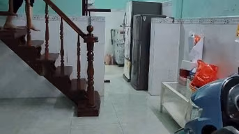 Cho thuê nhà Nguyên Căn – Trần Văn Đang, P.11, Q.3. 8 triệu