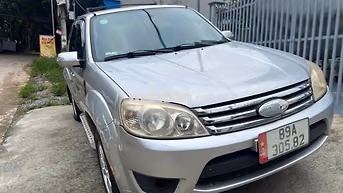 Ford Escaper 2009 Tự động Bạc