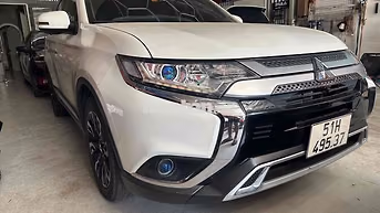 MITSUBISHI OUTLANDER 2021