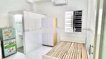Gần ĐH Công Thương , Trường Chinh thoáng , an ninh , full nội thất