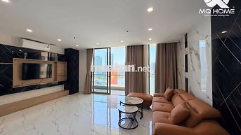 Cho Thuê "𝐇𝐈𝐋𝐓𝐎𝐍"    2️⃣PN - View Sông  🛏️ 2️⃣PN 🛁 2️⃣WC 🛋️ Nhà Hoàn Full Nội