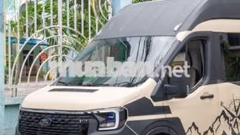 Ford Transit Van 2025 Tự động Be/Đen