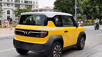 VinFast VF 3 Vàng 4 chỗ