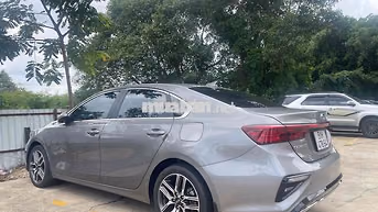 Kia Cerato Luxury 2020 Xám