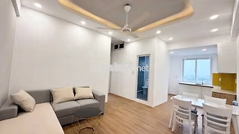 Phú Nhuận CC 43 Hồ Văn Huê 56m2 2PN sát sân bay .