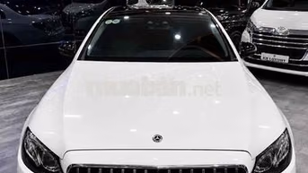 Mercedes-Benz E300 AMG Model 2018 Trắng/ Nâu