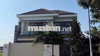 🏡🏡CHO THUÊ NHÀ 3 PHÒNG NGỦ SÂN Ô TÔ KHU VILLA THUẬN PHƯỚC