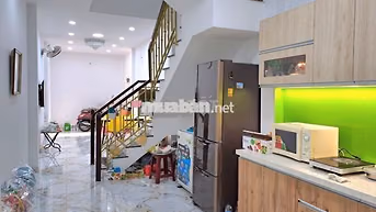 NHÀ MỚI CÓ SÂN TRƯỚC SÂN SAU HXH - NGUYỄN KIỆM