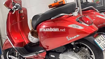 Bán xe Vespa Sprint đời [2022], màu Đỏ