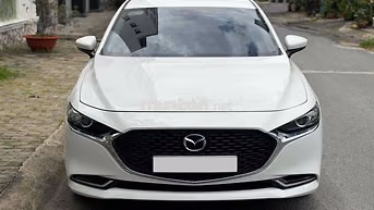 Mazda Mazda 3 Luxury 2022 Trắng 50000 km