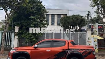 Mitsubishi Triton 4*4 bản full số tự động