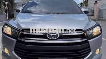 Toyota Innova cuối 2017 model 2018 xe đẹp căng