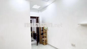 🏡 BÁN NHÀ PHỐ – HẺM XE HƠI LỚN, AN NINH TỐT – VỊ TRÍ ĐẸP