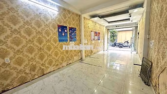 Chính chủ cho thuê mặt bằng giá rẻ ngay trung tâm Sài Gòn