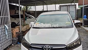 Toyota Innova 2018 Trắng