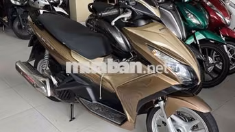 Honda Air Blade 125cc Vàng đồng Xăng điện tử