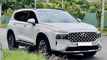 Hyundai SantaFe 2022 2.2D Cao Cấp Trắng 36.000 km
