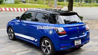 Suzuki Swift Hybrid 2025 Xanh CVT 3.000 KM Cho Góp