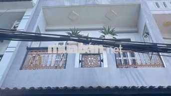chính chủ bán nhà 4x11 lê văn quưới