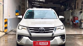 Fortuner 2.8AT(dầu, t/Động, 2 cầu) 1 chủ(còn giảm