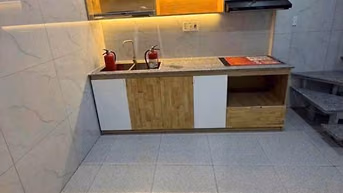 Nhà riêng 1 trệt + 1 lầu,2p ngủ-đường Cô Giang giá 15tr/tháng        