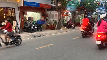Bán nhà 3 lầu, sân thượng, 2 mặt tiền trước sau, P. Vĩnh Hội, Quận 4