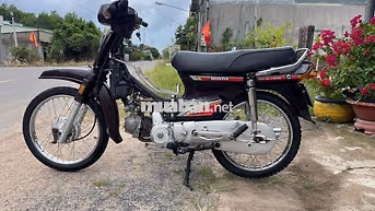 Honda Super Dream 1999 Tím