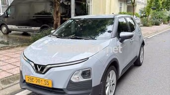 VinFast VF5 Plus 2025 Xám xi măng