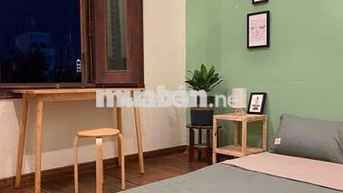Phòng trọ chợ Bà Chiểu có cửa sổ nội thất