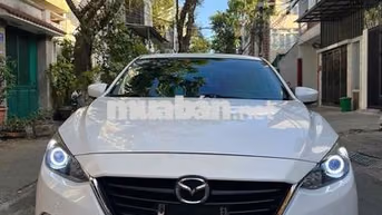 Mazda 3 Sedan 2016 Trắng 10 vạn km