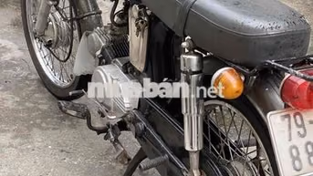 Xe máy cổ Honda SS 50 Đen