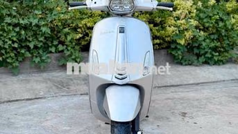 Vespa Sprint 125 Abs 2017 Bạc 20000 km