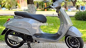 Piaggio Vespa Sprint 2025 Xám 3000 km