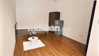 Cho thuê căn hộ Studio Ban công Q5 gần ĐH Kinh tế UEH, ĐH Y Dược