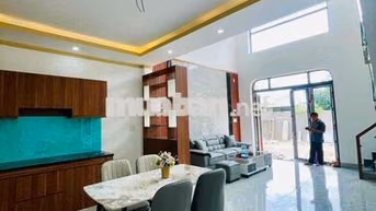 Nhà mới xây , gần ngã tư tân phong , Thành phố Biên Hoà