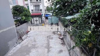 NHÀ HẺM TẢI NGAY PHẠM VĂN ĐỒNG 3PN 3WC SÂN RỘNG 100M N7,5❌23M Ở + VPCT