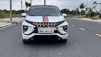 Mitsubishi Xpander 2019 Trắng Số sàn