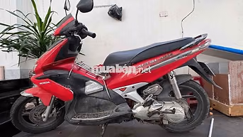 Honda Air Blade  màu Đỏ
