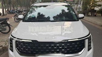 Kia Carnival 2025 Trắng Luxury