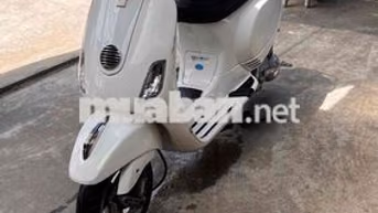 Piaggio Vespa Trắng Xe tay ga