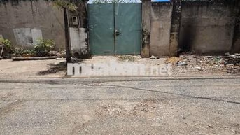 Cho thuê kho 15×20m(300m2) đường xe hơi C13 cách ngã 4 Phạm Hùng 300m
