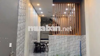 nhà mới sạch sẽ  full nội thất