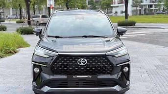 Toyota Veloz 1.5 TOP 2023 Đen 7900 km