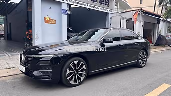 VINFAST Lux A Premium 2019 Đen - Nâu