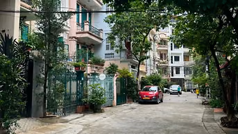 Bán nhà phố Giảng Võ 80m2, khu phân lô, xây 5 tầng, đường ô tô